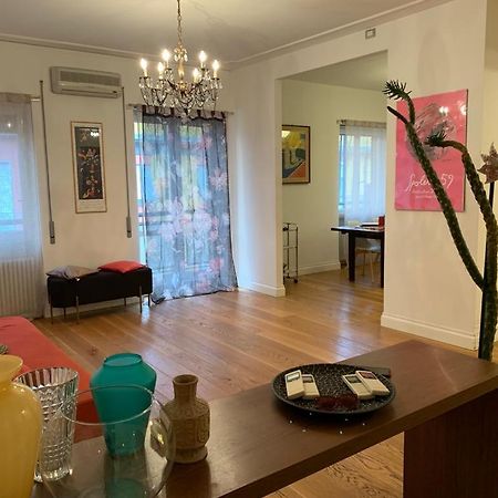 Casa Mentana Apartment แตร์นี ภายนอก รูปภาพ
